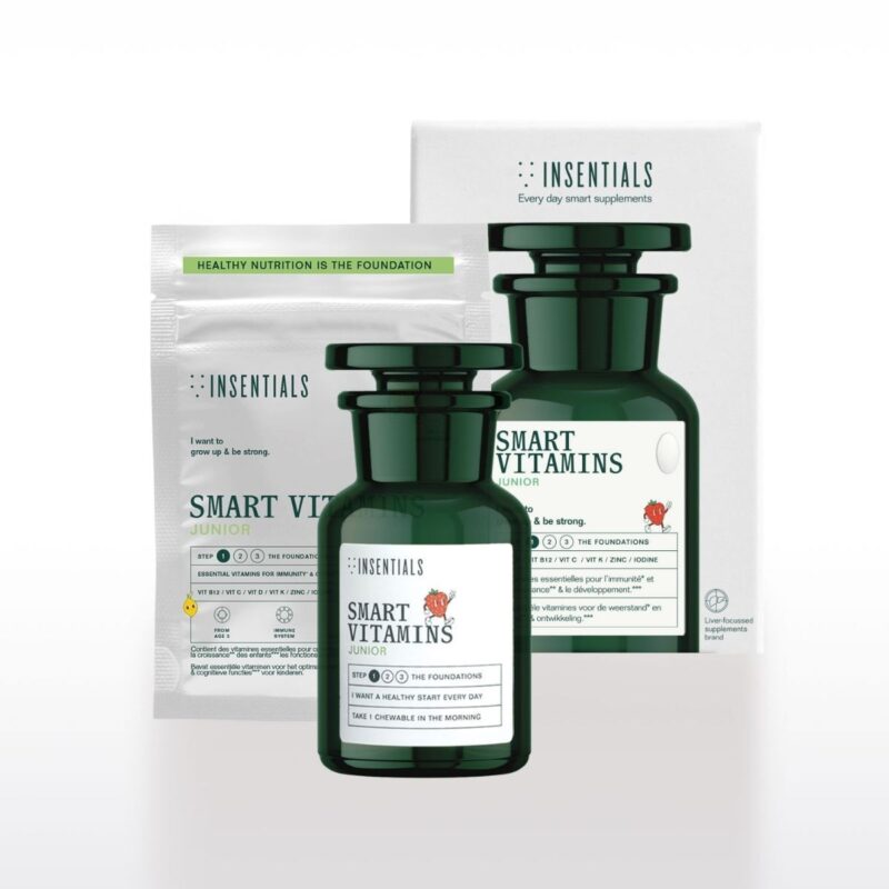Insentials Smart Vitamins Junior: green bottle with a strawberry mascot on the label, in front of a refill pouch and a white box.